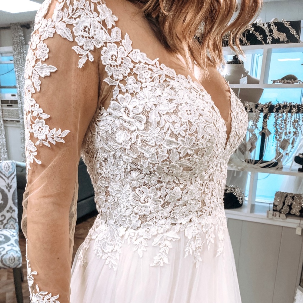 Essence of Australia wedding dress